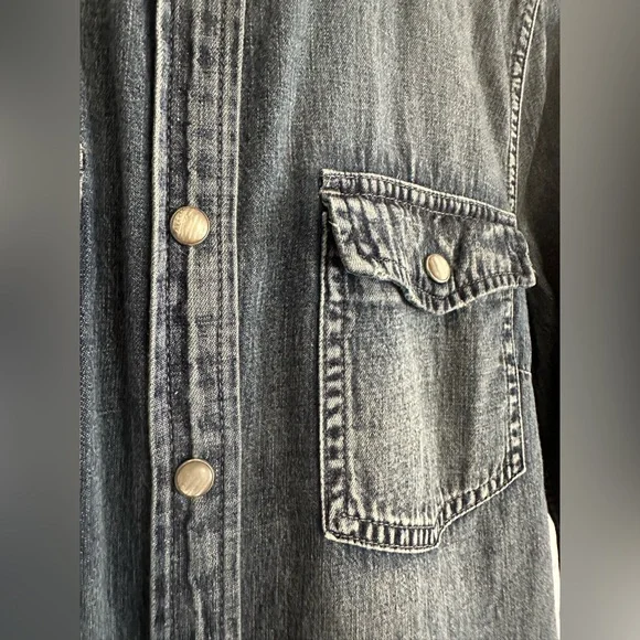 J. Crew Denim Chambray Button Down Shirt with Pearl Snaps - Picture 4 of 13